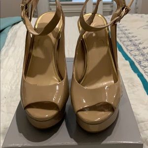 Jessica Simpson Nude Ankle strap heels